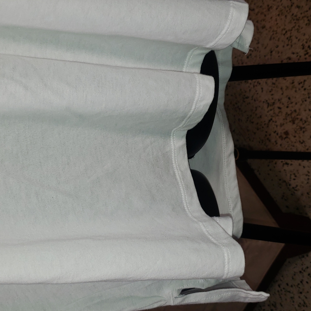 Eddie Bauer White basic tee - Picture 5 of 7